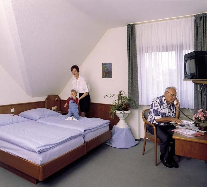 Hotel Ockenheim מראה חיצוני תמונה
