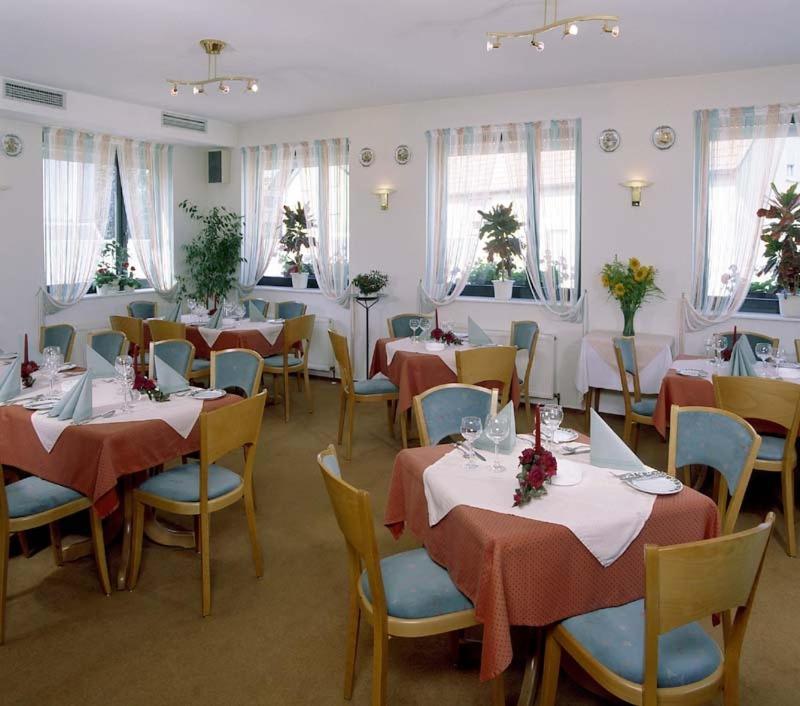 Hotel Ockenheim מראה חיצוני תמונה